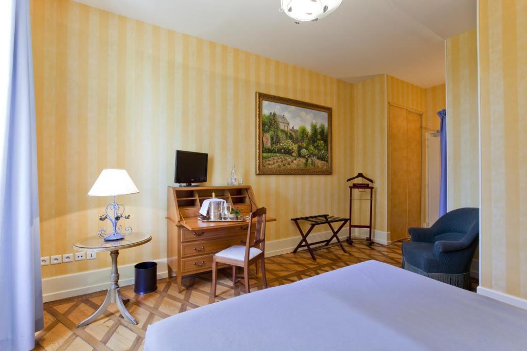 Le Domaine De La Colombiere Hotel Moissieu-sur-Dolon Quarto foto